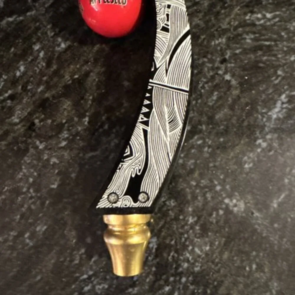 Johnny Appleseed Hard Apple 🍎  Cider Swiveling Tapper Handle, Movement 12.5”.